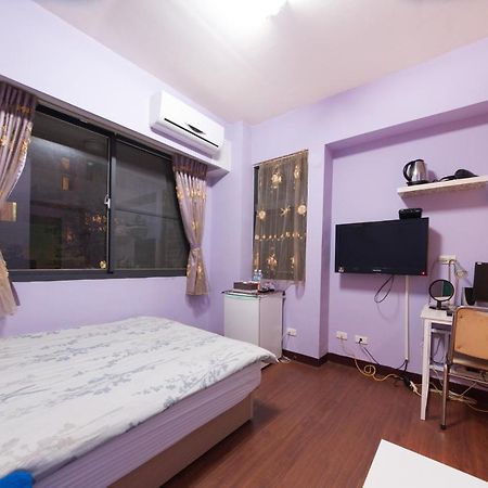 Feng Jia Homestay Taichung Luaran gambar